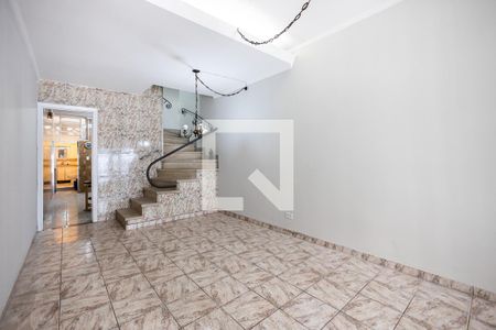 Casa à venda com 100m², 2 quartos e 1 vagaSala