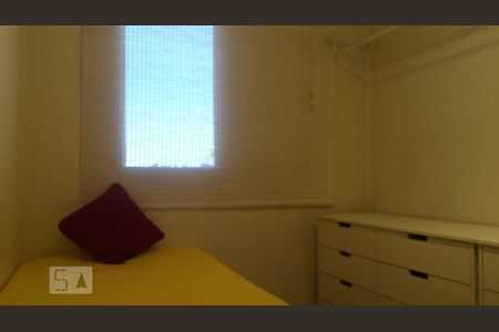 quarto 3 de apartamento para alugar com 3 quartos, 60m² em Paraisópolis, São Paulo