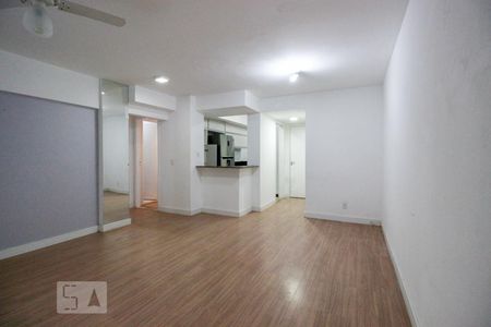 Sala de apartamento para alugar com 2 quartos, 80m² em Recreio dos Bandeirantes, Rio de Janeiro