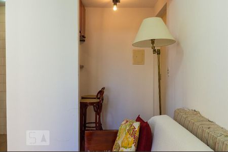 Sala de apartamento à venda com 1 quarto, 37m² em Morro dos Ingleses, São Paulo