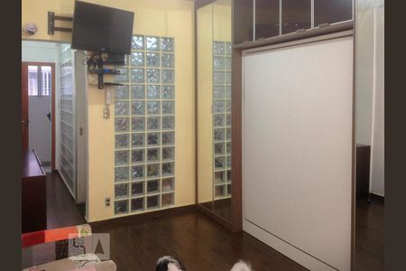Sala / Quarto de kitnet/studio à venda com 1 quarto, 36m² em Aclimação, São Paulo