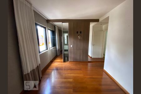 Suíte de apartamento para alugar com 3 quartos, 135m² em Belvedere, Belo Horizonte