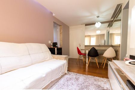 Sala de apartamento para alugar com 2 quartos, 64m² em Vila Augusta, Guarulhos