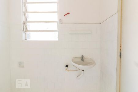 Banheiro de apartamento para alugar com 2 quartos, 65m² em Belém Novo, Porto Alegre