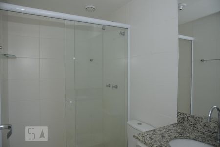 Banheiro Social  de apartamento para alugar com 2 quartos, 70m² em Taquara, Rio de Janeiro