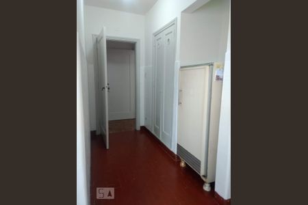 Corredor de apartamento à venda com 2 quartos, 120m² em Pinheiros, São Paulo