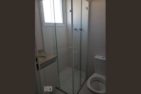 Banheiro da Suíte de apartamento para alugar com 2 quartos, 56m² em Vila Yara, Osasco