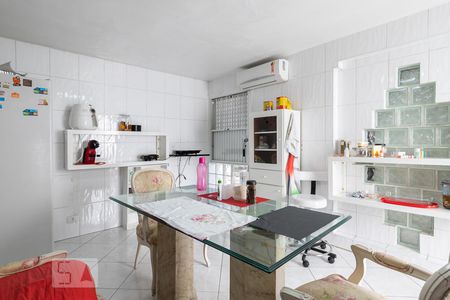 Casa à venda com 120m², 2 quartos e 1 vaga Casa à venda com 120m², 2 quartos e 1 vagaCozinha