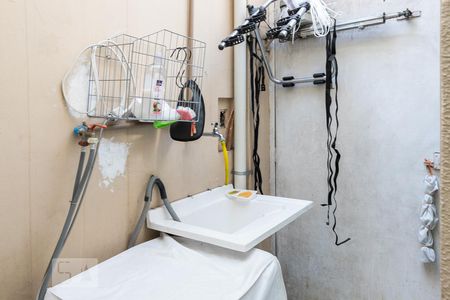 Casa à venda com 120m², 2 quartos e 1 vaga Casa à venda com 120m², 2 quartos e 1 vagaArea de Serviço