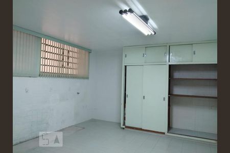 Casa para alugar com 3 quartos, 266m² em Vila Vianelo, Jundiaí