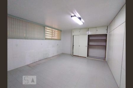 Casa para alugar com 3 quartos, 266m² em Vila Vianelo, Jundiaí