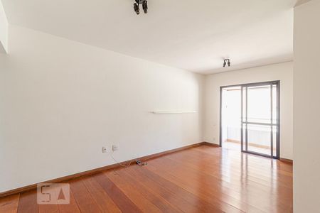 Apartamento para alugar com 71m², 2 quartos e sem vagaSala