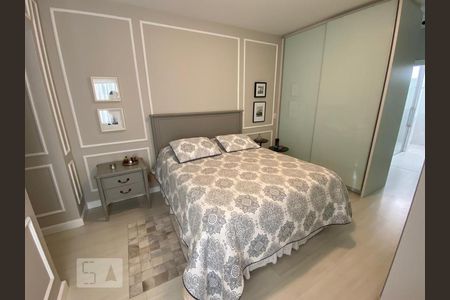 Quarto de apartamento para alugar com 4 quartos, 250m² em Centro, Florianópolis