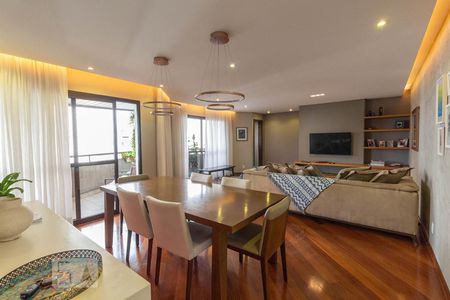 Sala de apartamento à venda com 4 quartos, 158m² em Santo Amaro, São Paulo