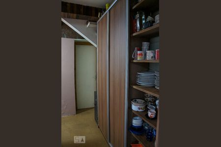 Cozinha de casa à venda com 4 quartos, 160m² em Teresópolis, Porto Alegre