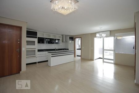 Sala de apartamento para alugar com 2 quartos, 120m² em Centro, Canoas