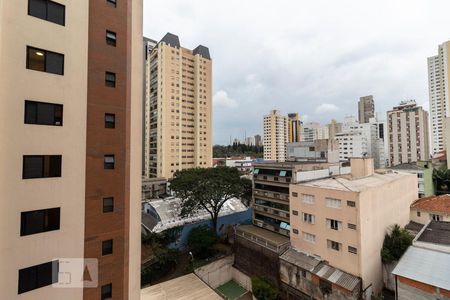 Vista de apartamento à venda com 3 quartos, 130m² em Pinheiros, São Paulo