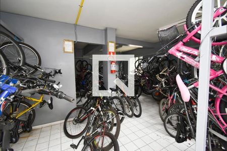 Apartamento à venda com 65m², 3 quartos e 1 vaga Apartamento à venda com 65m², 3 quartos e 1 vagaBicicletario