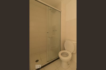 Banheiro de apartamento para alugar com 2 quartos, 50m² em Jardim Íris, São Paulo