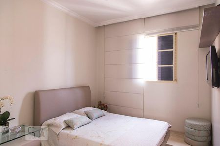 Quarto 1 de apartamento à venda com 3 quartos, 141m² em Jardim América, Belo Horizonte