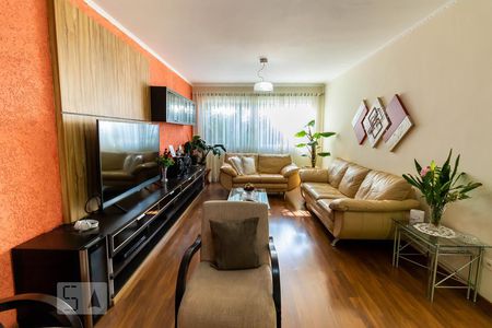 Sala de casa à venda com 3 quartos, 490m² em Vila Mazzei, São Paulo