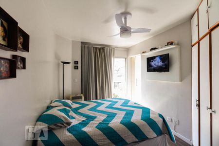 Suite de apartamento à venda com 2 quartos, 80m² em Vila Regente Feijó, São Paulo