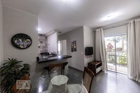 Sala de apartamento para alugar com 2 quartos, 47m² em Vila Santa Clara, São Paulo