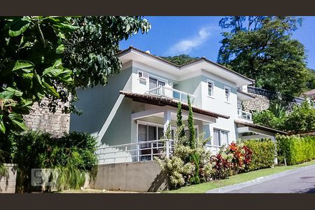 Casa à venda com 4 quartos, 223m² em Recreio dos Bandeirantes, Rio de Janeiro