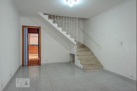 Sala de casa para alugar com 2 quartos, 90m² em Vila Santo Estevão, São Paulo