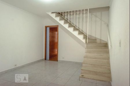 Sala de casa para alugar com 2 quartos, 90m² em Vila Santo Estevão, São Paulo