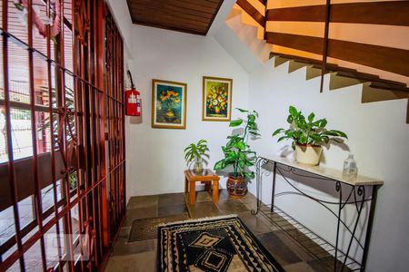 Hall de Entrada de apartamento à venda com 2 quartos, 62m² em Higienópolis, Porto Alegre