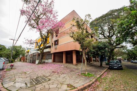 Fachada do prédio  de apartamento à venda com 2 quartos, 62m² em Higienópolis, Porto Alegre