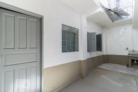 Quintal de casa para alugar com 1 quarto, 35m² em Parque Boturussu, São Paulo