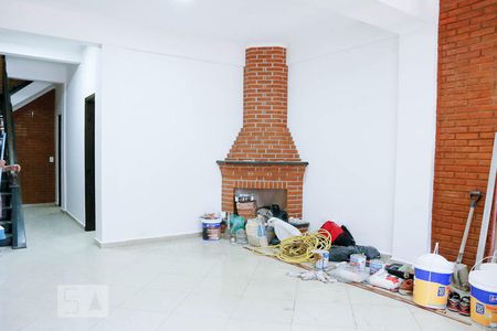 Sala de casa à venda com 5 quartos, 230m² em Jardim Guarapiranga, São Paulo