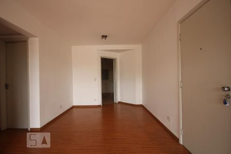 Sala de apartamento para alugar com 3 quartos, 108m² em Jardim Leonor, São Paulo