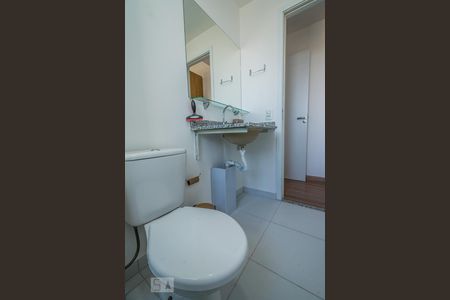 Banheiro da Suíte de apartamento à venda com 3 quartos, 69m² em Jardim Chapadão, Campinas