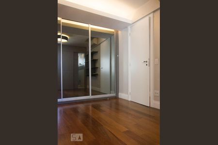 Suite 1 de apartamento para alugar com 3 quartos, 177m² em Jardim Monte Kemel, São Paulo