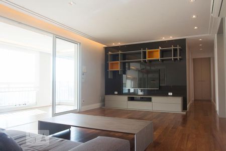 Sala de apartamento para alugar com 3 quartos, 177m² em Jardim Monte Kemel, São Paulo