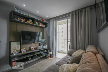 Sala de apartamento para alugar com 2 quartos, 49m² em Parque Reboucas, São Paulo