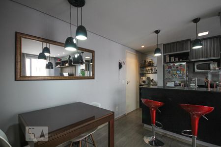 Sala de apartamento para alugar com 2 quartos, 49m² em Parque Reboucas, São Paulo