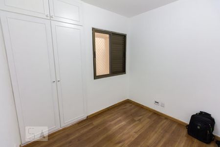 Quarto 02 de apartamento para alugar com 3 quartos, 107m² em Alto da Lapa, São Paulo
