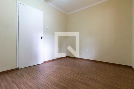 Quarto 1 de casa para alugar com 3 quartos, 200m² em Vila Ré, São Paulo
