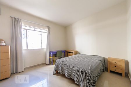 Quarto 1 - Piso Superior de apartamento à venda com 2 quartos, 91m² em Centro, Campinas