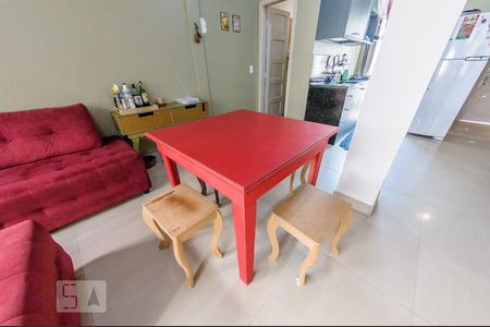 Sala - Piso Inferior de apartamento à venda com 2 quartos, 91m² em Centro, Campinas