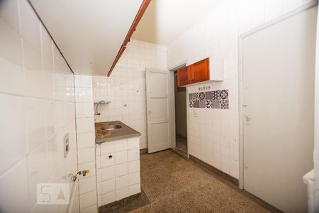 Cozinha de apartamento à venda com 2 quartos, 68m² em São Domingos, Niterói