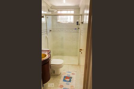 Banheiro de apartamento à venda com 2 quartos, 64m² em Vila Santa Terezinha (zona Norte), São Paulo