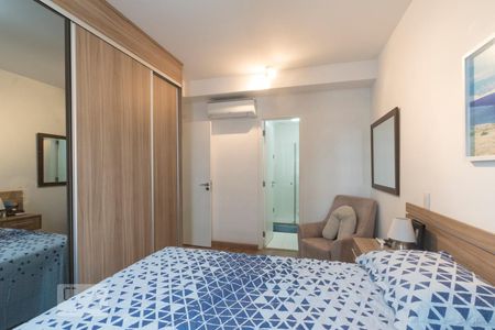 Quarto de apartamento à venda com 2 quartos, 79m² em Empresarial 18 do Forte, Barueri