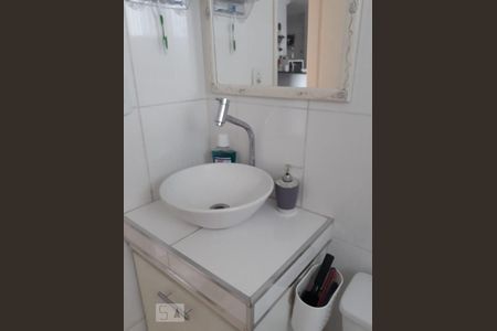 Banheiro Social de apartamento à venda com 2 quartos, 55m² em Vila do Encontro, São Paulo