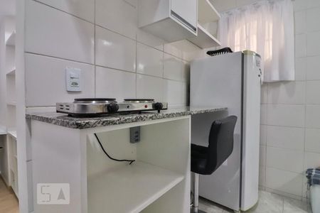 Cozinha de kitnet/studio para alugar com 1 quarto, 27m² em Jardim Paulista, São Paulo