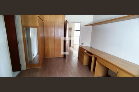 Apartamento para alugar com 185m², 3 quartos e 3 vagas Apartamento para alugar com 185m², 3 quartos e 3 vagasSuíte 3